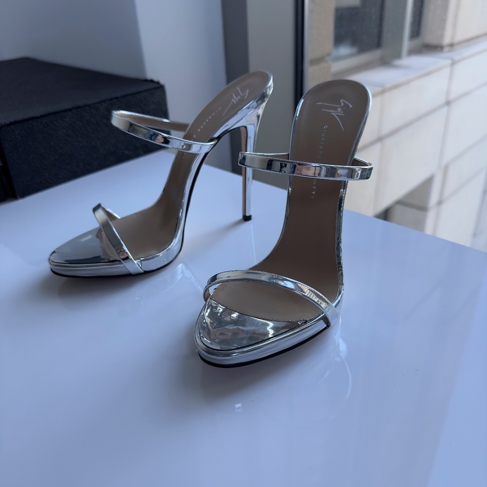 Giuseppe Zanotti Silver Heels